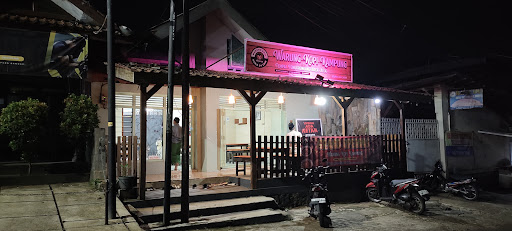 WARUNG KOPI KAMPUNG