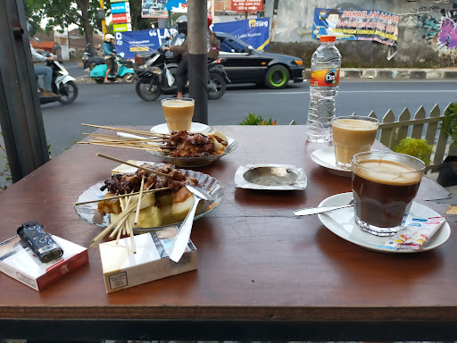KOPIKOPIAN - Es Kopi Susu, Greentea, Cokelat