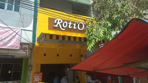 Roti'O Simpang Empat Pasar Pucuk BatuRaja