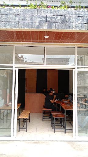 Kayla Berastagi Coffee Shop