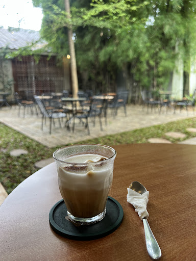 HAGU Coffee & Space