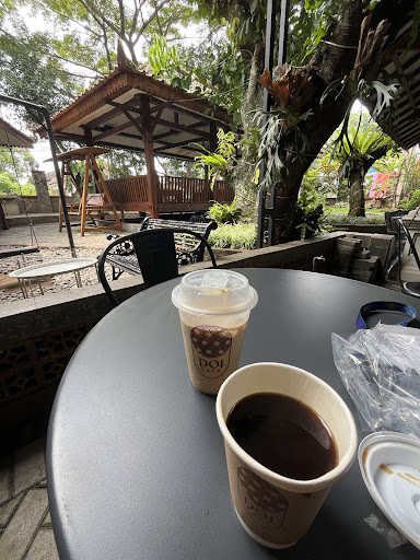 Doi Cafe Coffee & Kitchen