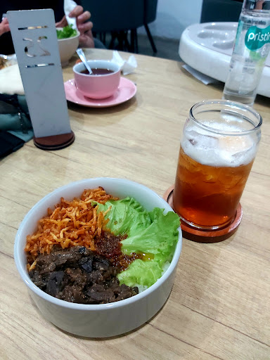 Kandis Coffee Eatery