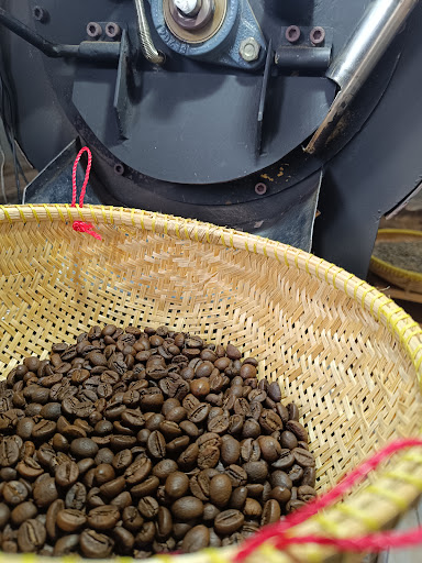 Saung Kopi leuweung Processor & Roastery Kopi