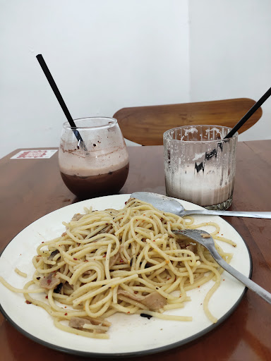 Ruang Jenuh Coffee