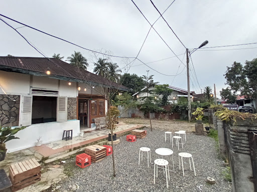 Kedai Kopi Titik Awal