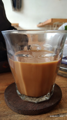 Ujung kota cafe