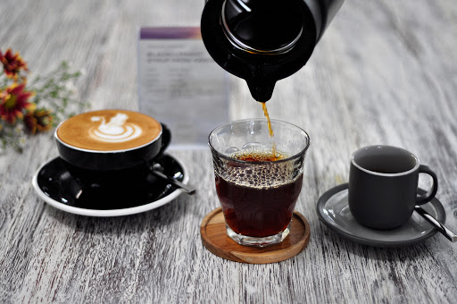 Loh Coffee & Eatery