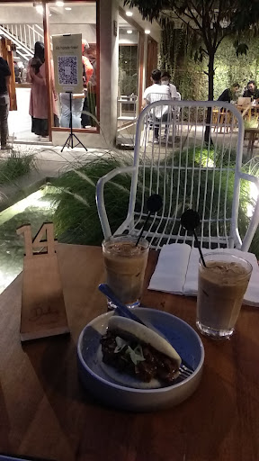 Dadi's Coffee Garden