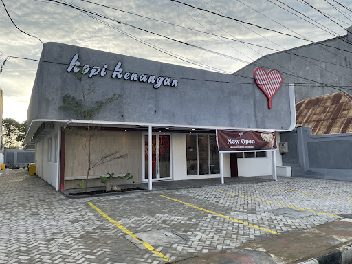 Kopi Kenangan - Nani Wartabone Gorontalo