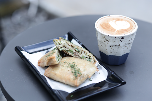 Monarki Coffee | Coffee Shop Jakarta Pusat