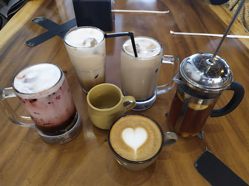 Klangen Coffee & Resto