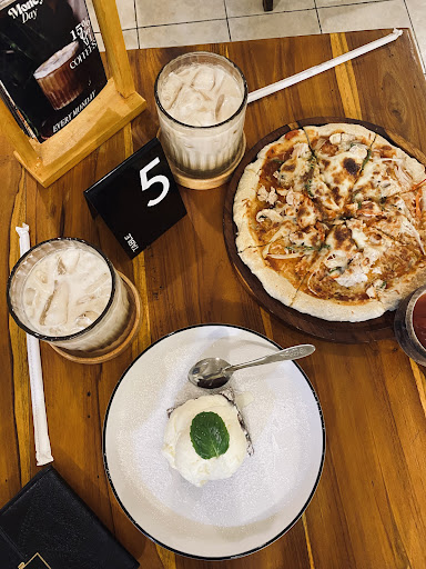 Varial Coffee & Eatery