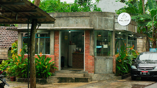 Kopi Jahat Tamantirto