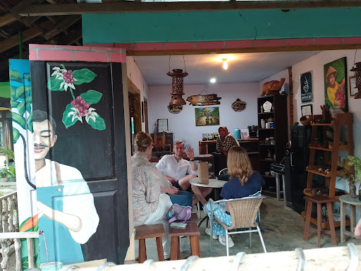 Kopi Kasela Gombeng Sari - Banyuwangi