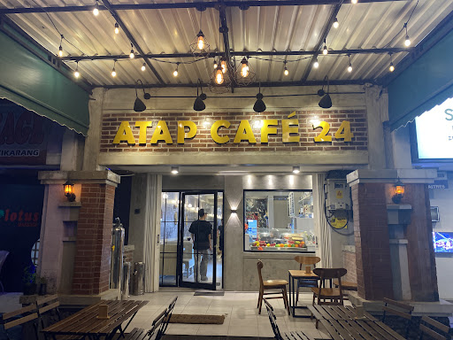 Atap Café 24