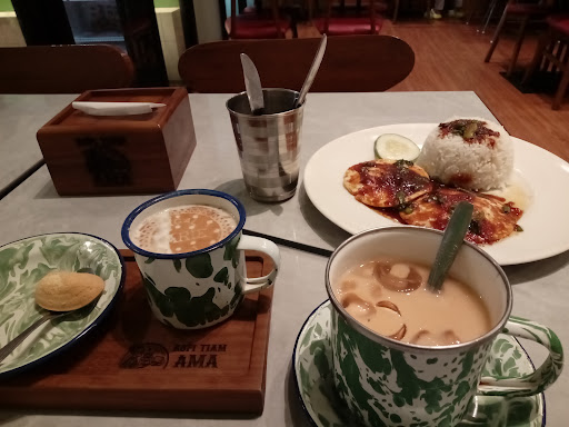 Kopitiam Ama Kudus