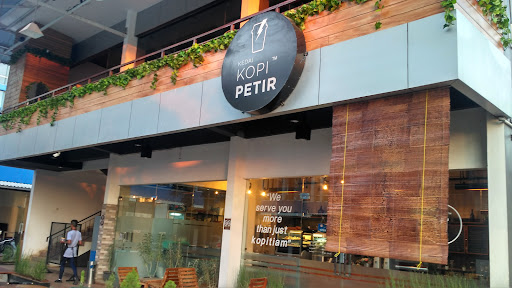Kedai Kopi Petir