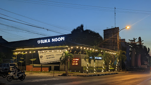 SUKA NGOPI