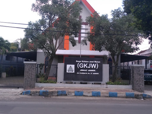Cafe Tebing TBS