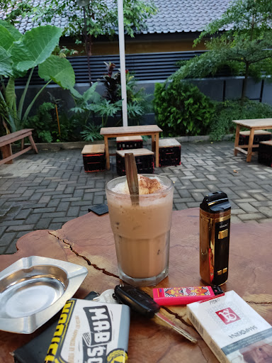 Bitts Fast&Slow Coffee Bar