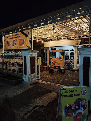 Es Coklat Panjang Umur Ngawi
