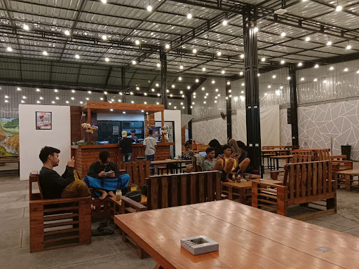 Kedai Kopi, Warung Kopi Pasuruan, Warkop DKI Pasuruan ( Waroeng DKI )