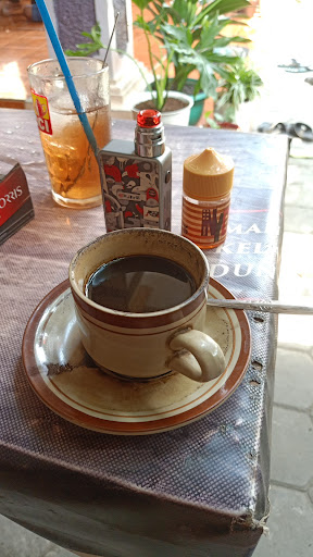Dhong Coffee - Kopi Pati