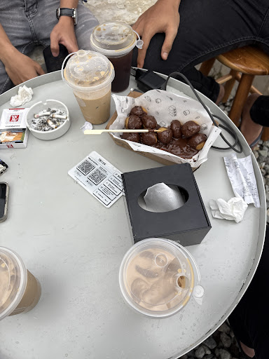 Kopi Nako & Nako Padel Club Palembang