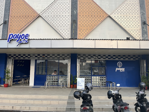 Payoe Kopi - Stadion Mochtar