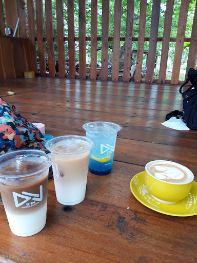 D’IN COFFEE