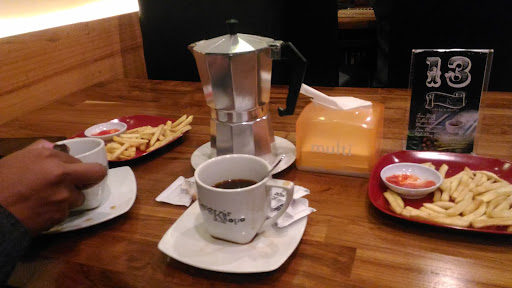 Cengkir Klopo Coffee And Resto
