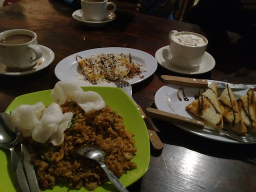 Kedai kopi Rai Raka