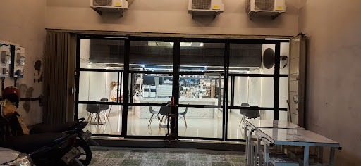 QQ COFFEE SHOP KARTASURA