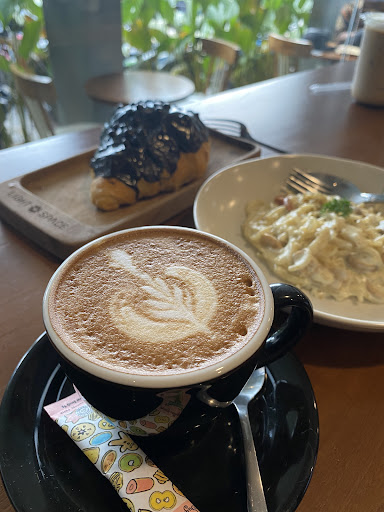 LIGHTSPACE COFFEE & EATERY