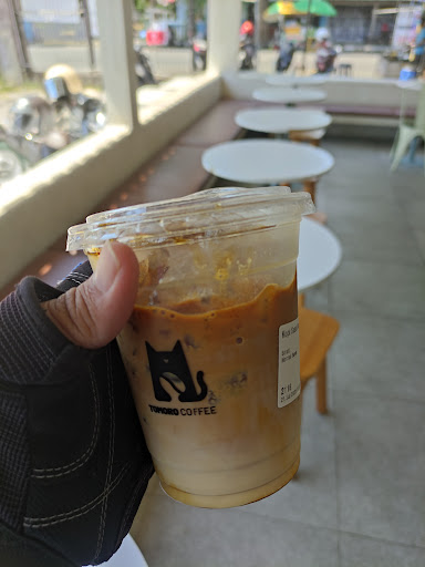 TOMORO COFFEE - SEKARTAJI