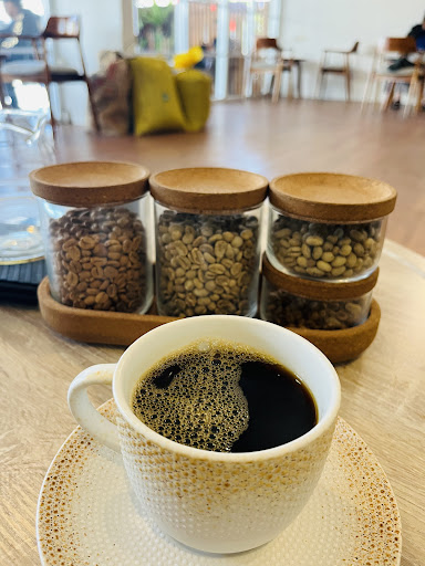 Ruchi Coffee & Roastery