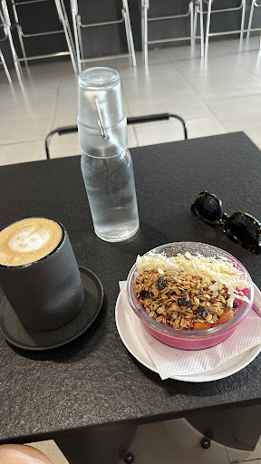 BGS Kuta - Surf Shop & Coffee Bar