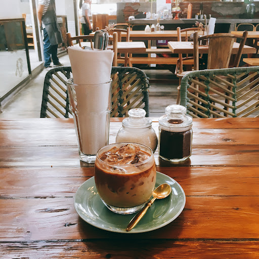Crumb & Coaster