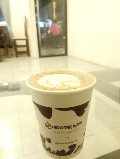 Sedotan kopi