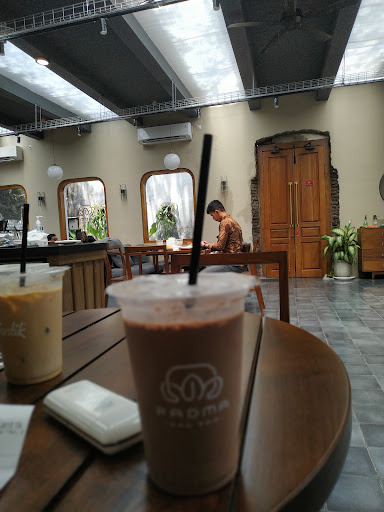 Toko Kopi Padma tunjungan