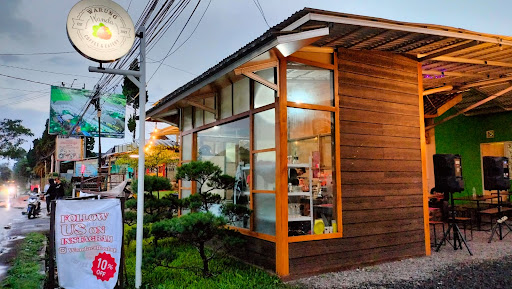 DJADOEL HOUSE WANDA COFFEE SHOP LEMBANG