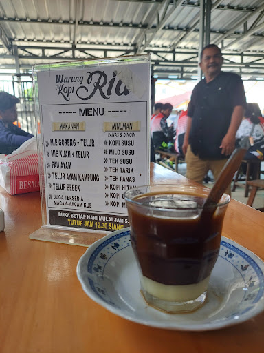 Warung Kopi Ria " Aliong " Baru