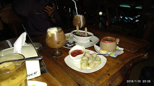 Waroeng Latte