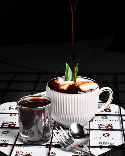 Kopi Sheo X Donat EO Metro