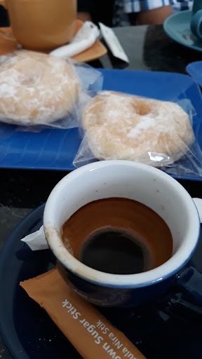 KPROJECT Cake and Coffee Roastery