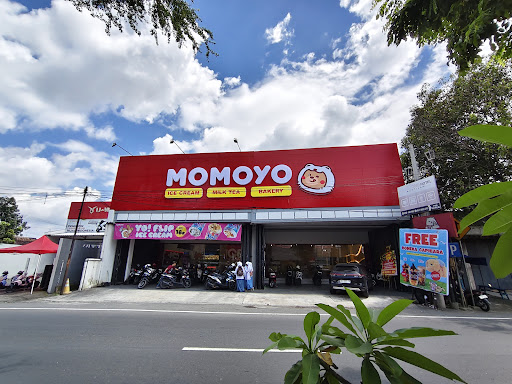 MOMOYO MUNTILAN