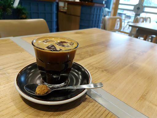 Old Ben's Coffee & Society