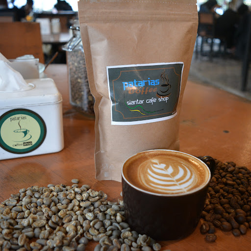 Patarias Coffee Shop And Roastery - Kedai Kopi Siantar