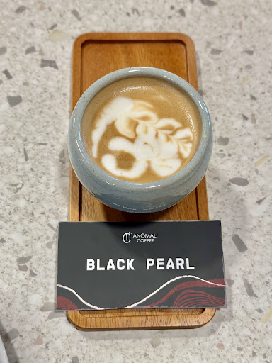 Anomali Coffee & Kitchen - Pontianak